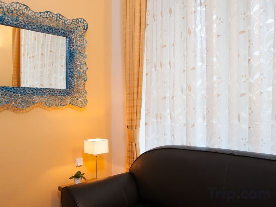 Фото Cloister Inn