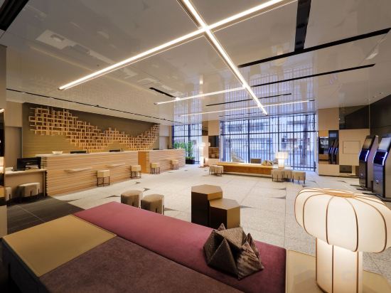 Фото Keio Prelia