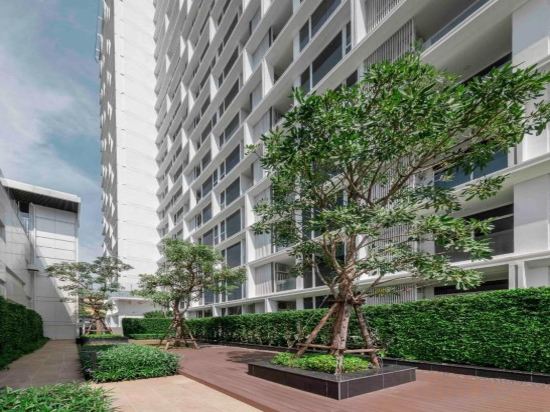 Фото Wyndham Garden Bangkok Sukhumvit 42