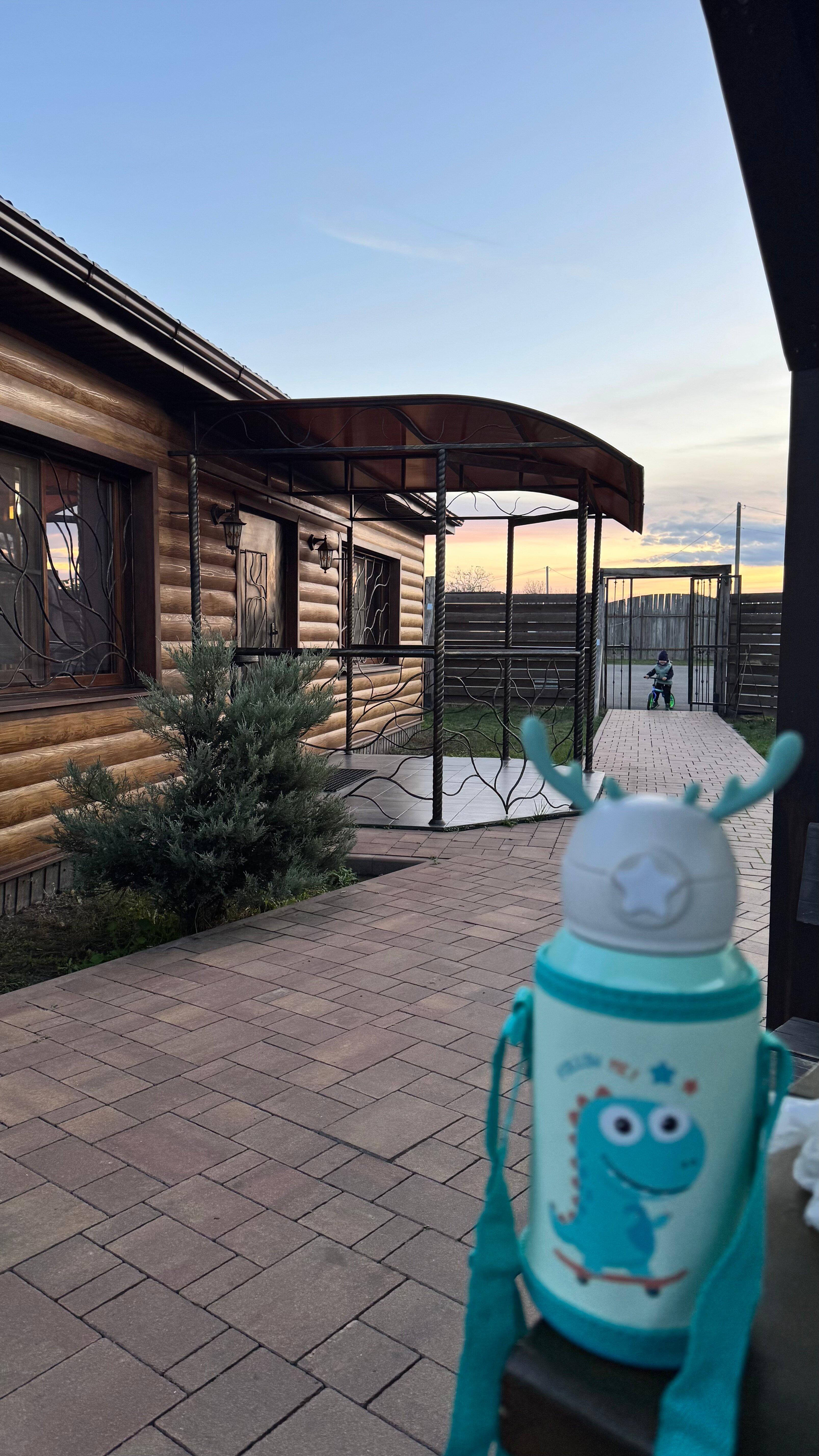 Фото У Реки