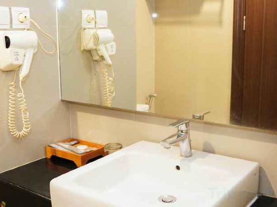 Фото Grand Central Hotel Pekanbaru