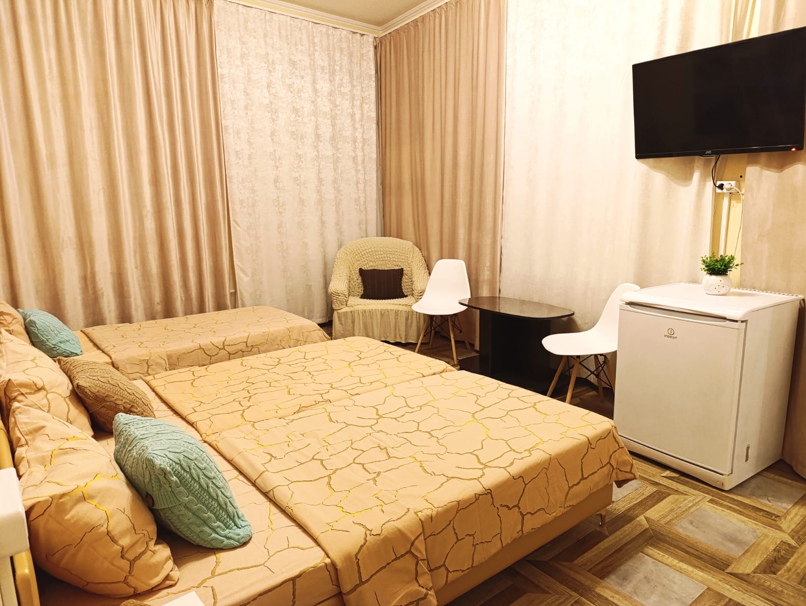 Фото Комнаты посуточно Любавушка