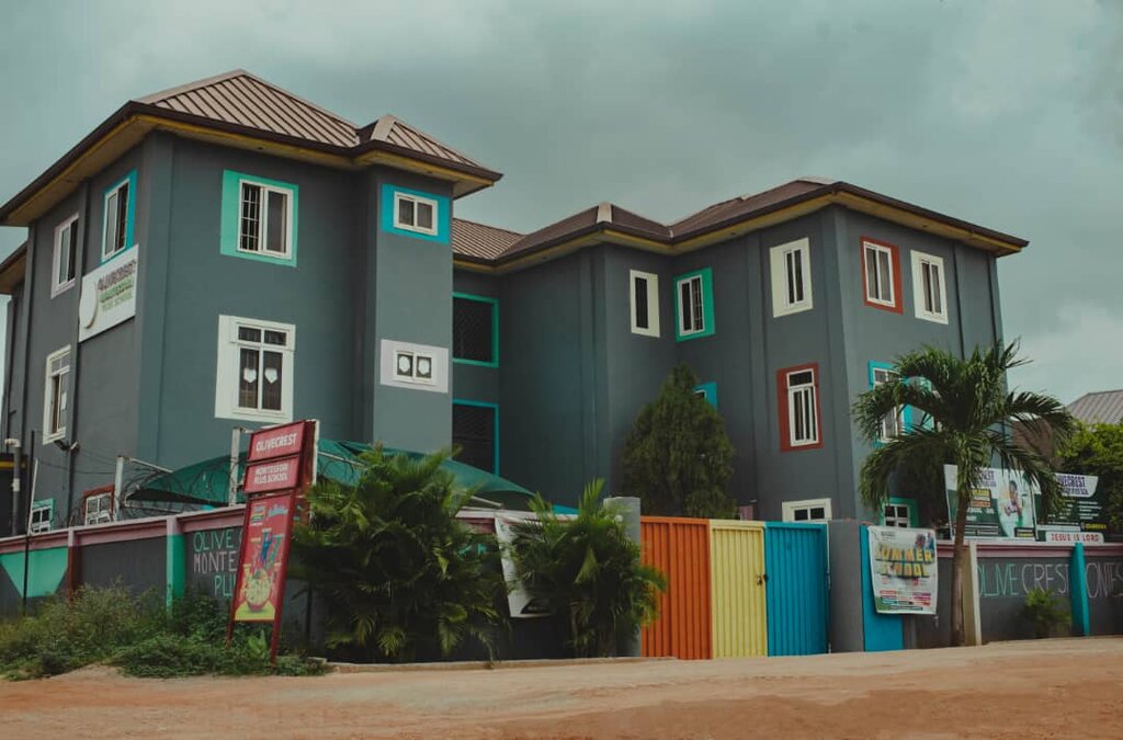 School Olive Crest Montessori School, Earth, photo