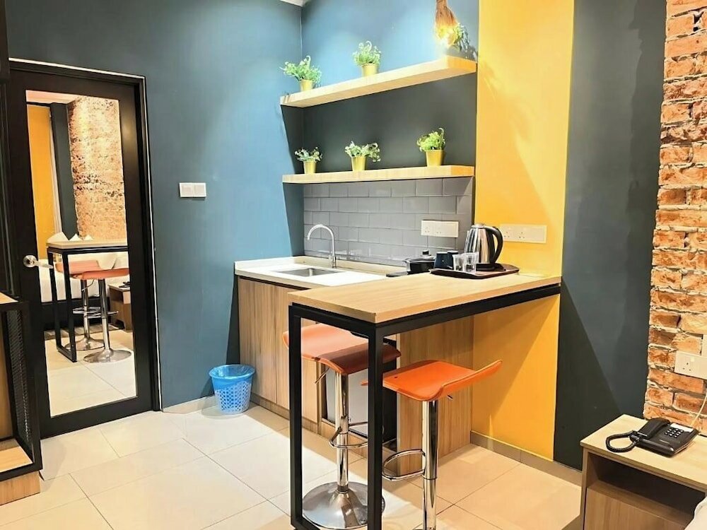 Фото Smile Hotel Wangsa Maju