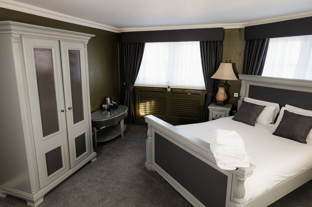 Фото Sir Thomas Hotel