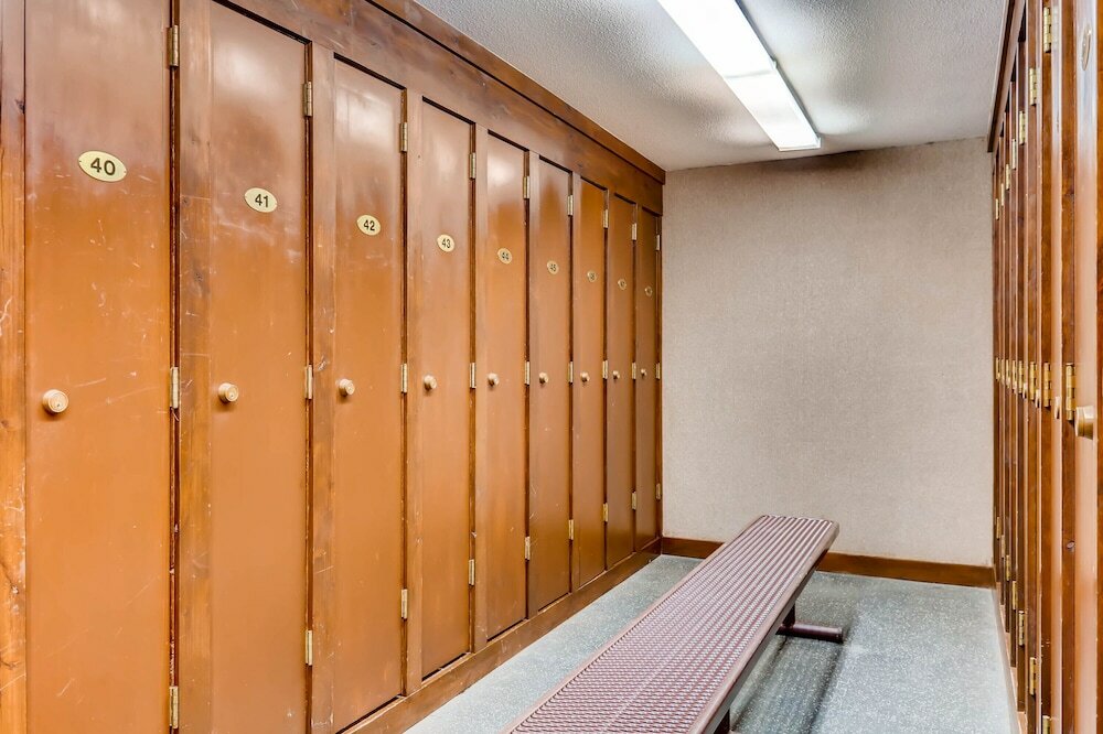 Фото Kiva Lodge by East West Hospitality