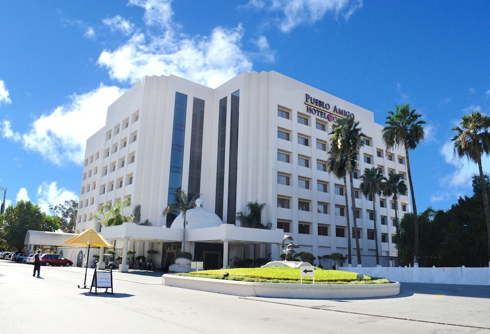 Фото Hotel Pueblo Amigo Plaza & Casino