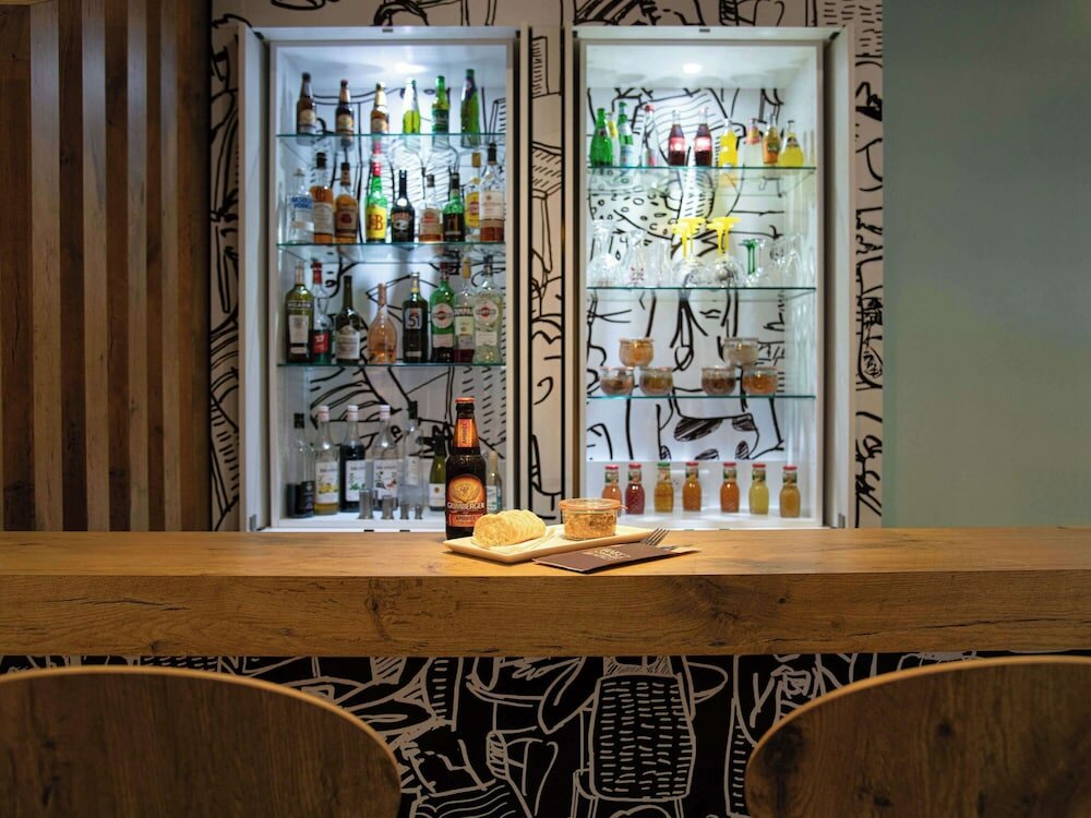 Фото ibis Paris Canal Saint-Martin Hotel