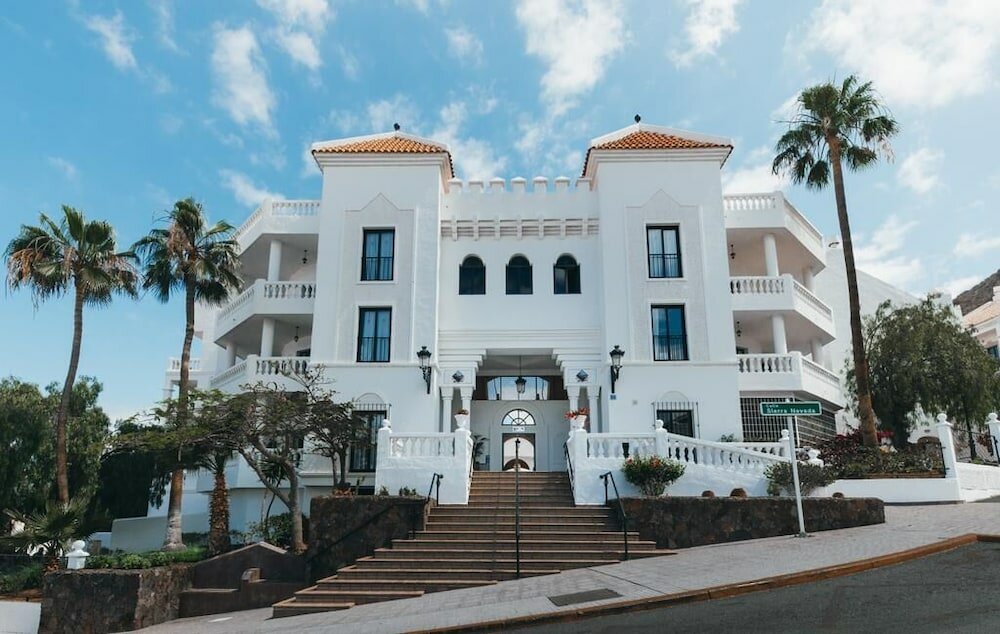 Фото Apartamentos Beverly Hills Heights - Excel Hotels & Resorts