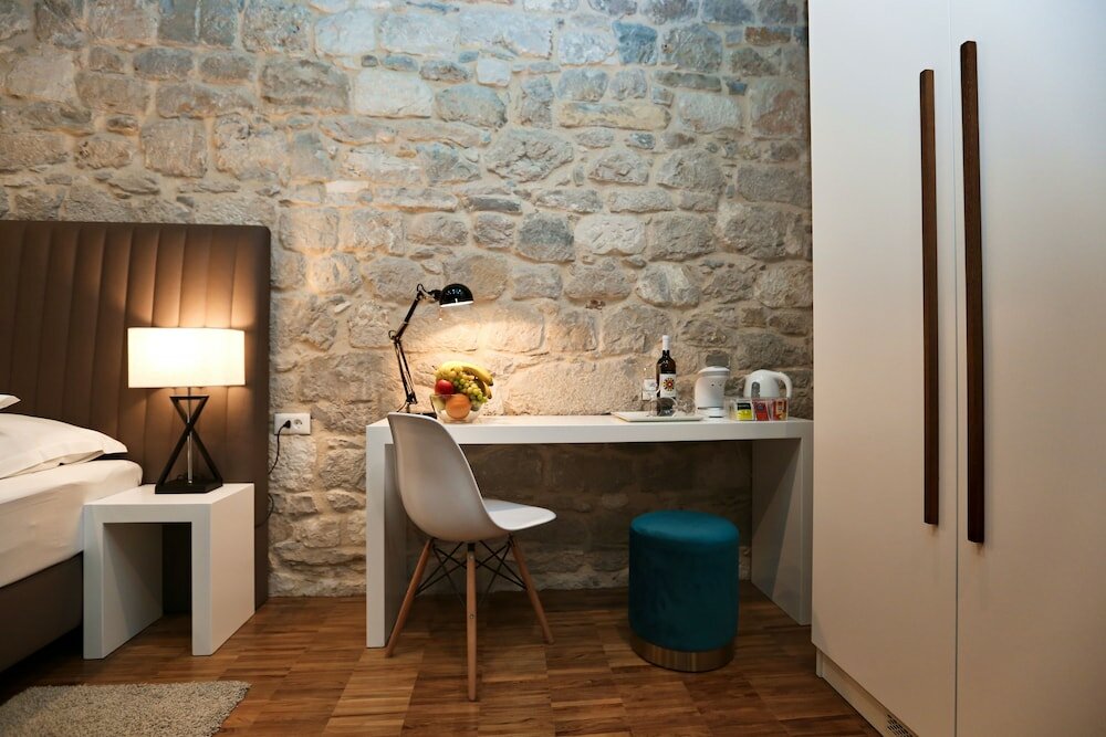 Фото Riva Luxury Rooms