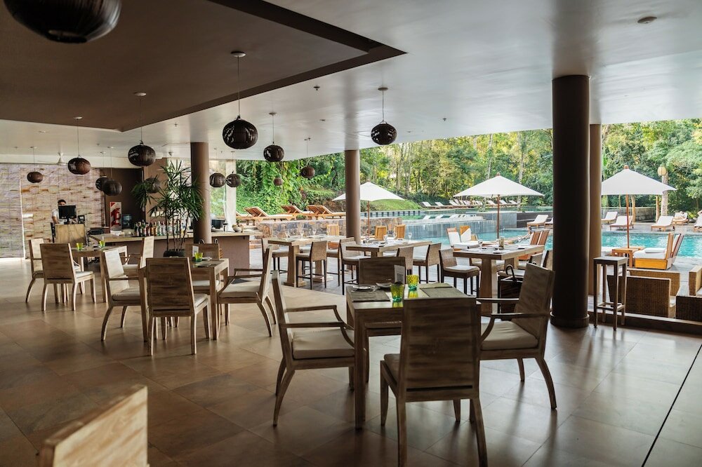 Фото Loi Suites Iguazú Hotel