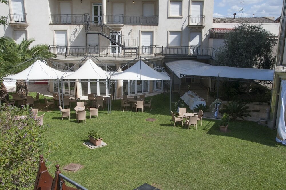 Фото Mariano IV Palace Hotel