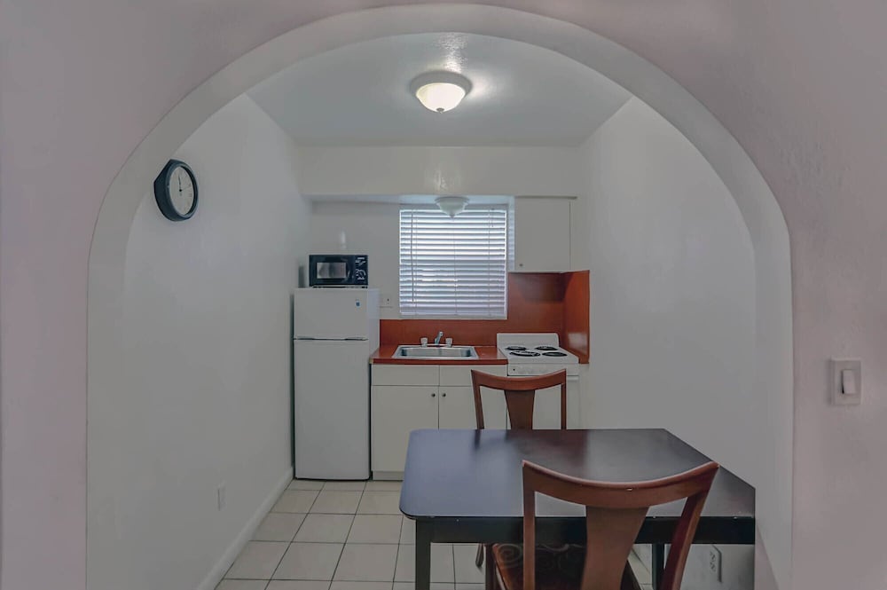 Фото Green Seas Motel