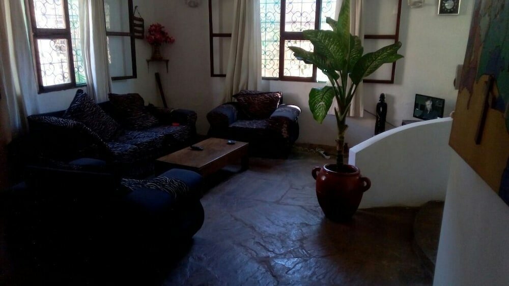 Фото Akogo House