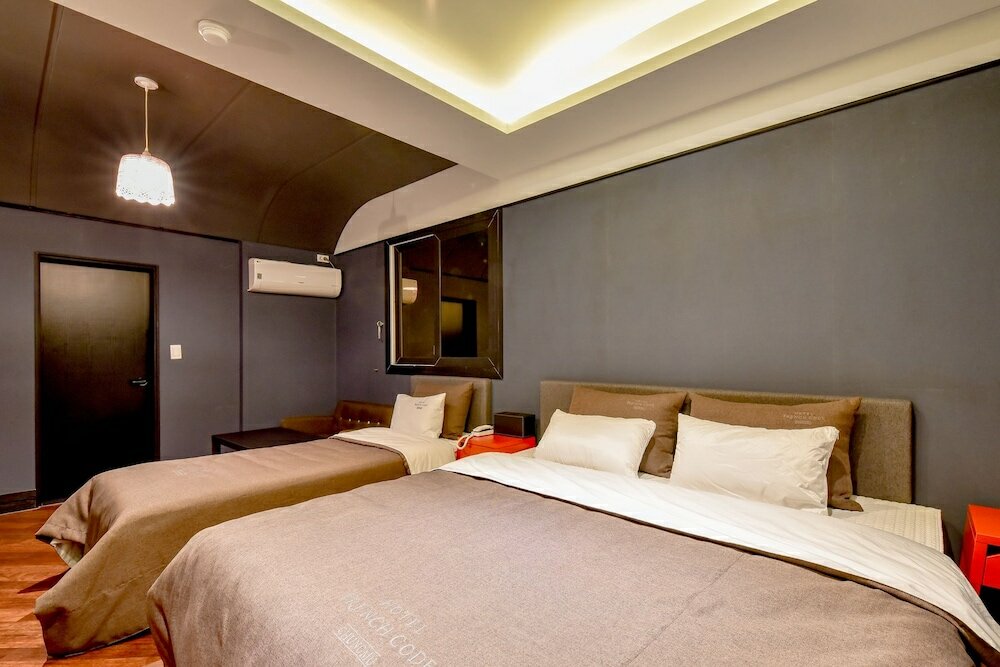 Фото French Code Hotel