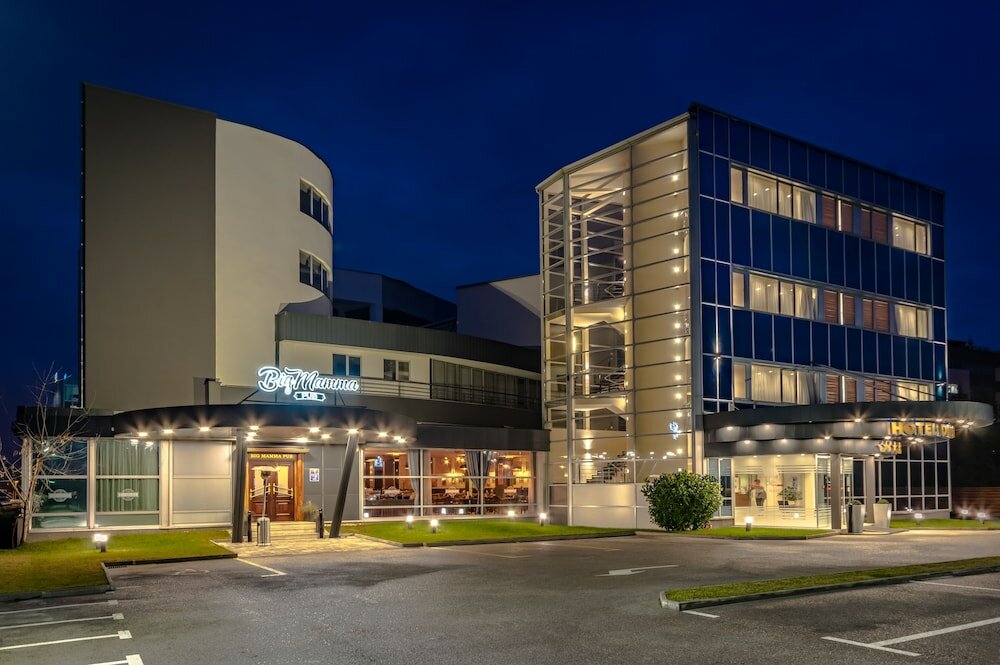 Фото Hotel Diplomat