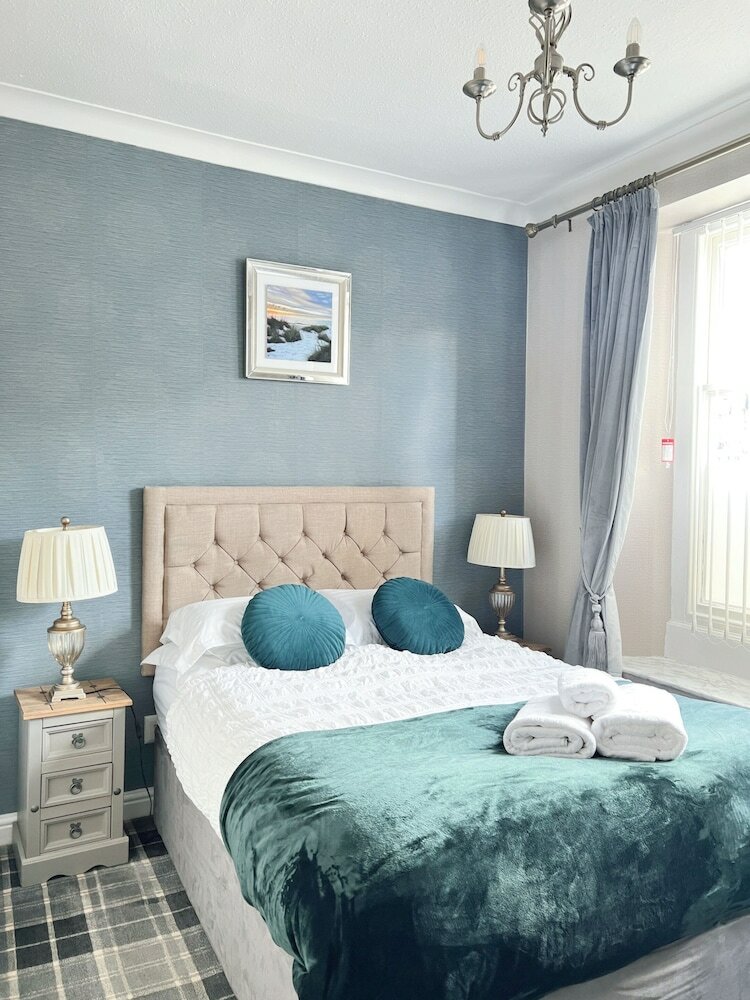 Фото Rayrigg Villa Guest House