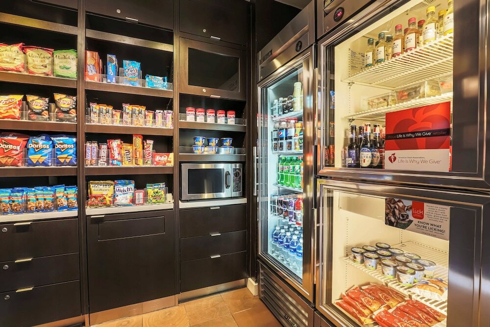 Фото Courtyard by Marriott Austin Airport