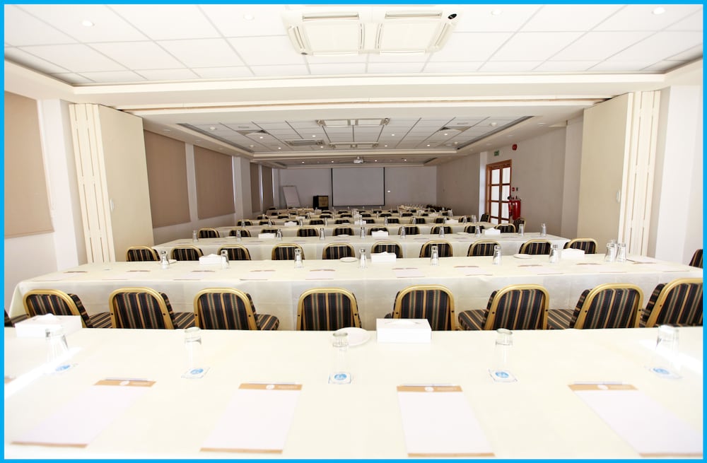 Фото Poseidonia Beach Hotel