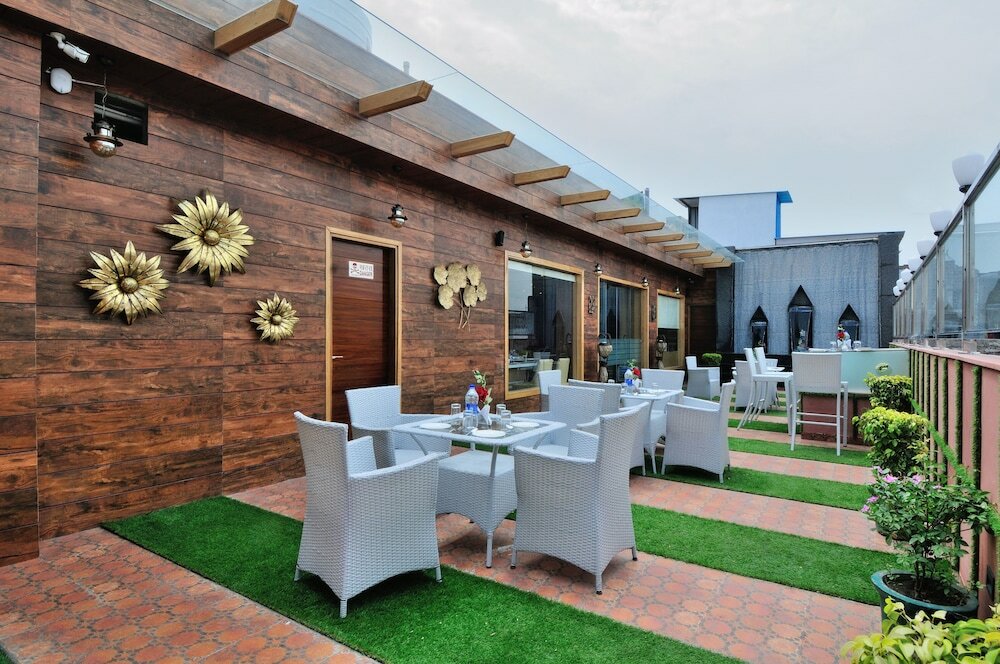 Фото отеля 3