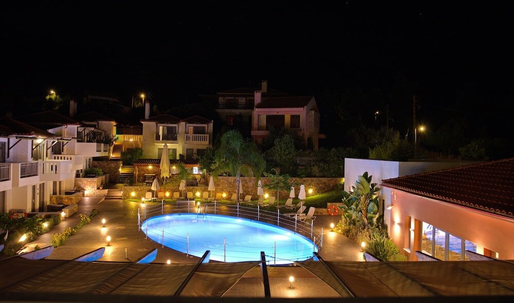 Фото 4 Epoches hotel