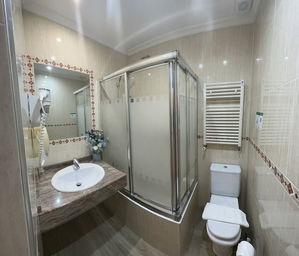 Фото Hostal Sol Square Madrid