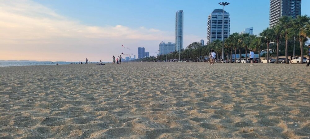 Фото Trio Gems Condominium