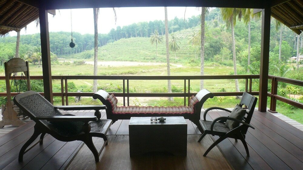 Фото Koyao Bay Pavilions