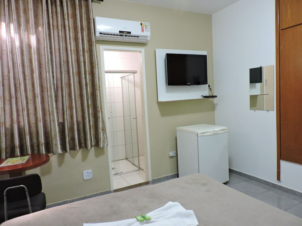 Фото Aton Plaza Hotel