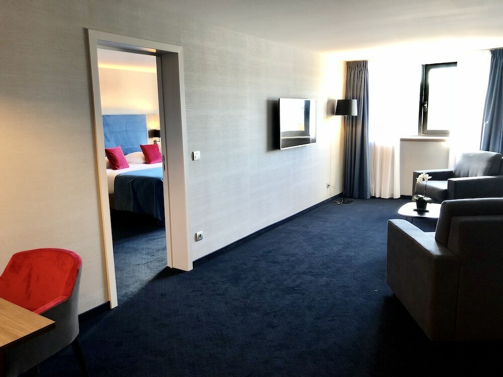 Фото Van der Valk Hotel Liège Congrès