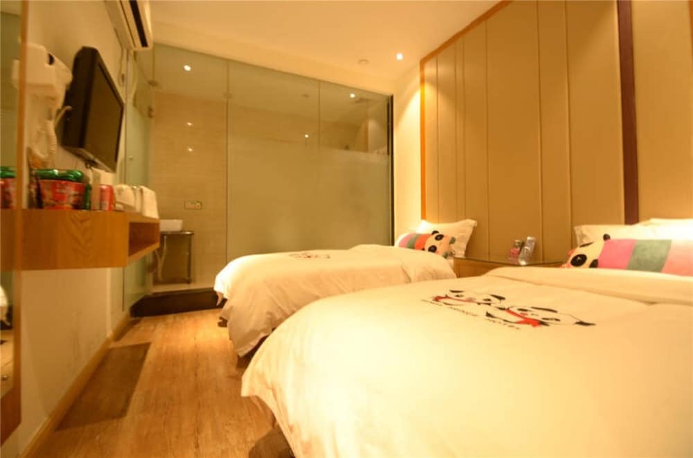 Фото Panda Club Jiaotong University Branch