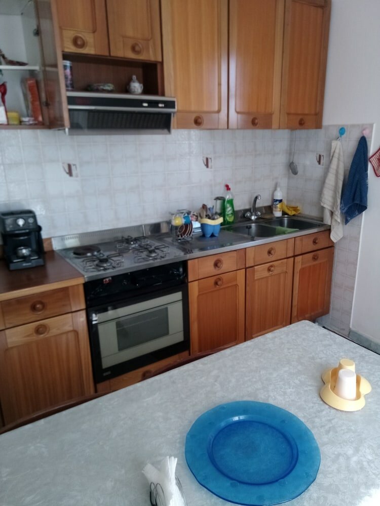 Фото Stazione di Palermo affitti