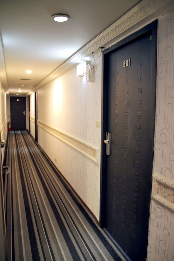 Фото Crystal Hotel