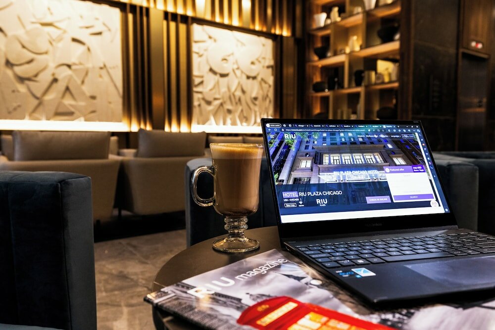 Фото Hotel Riu Plaza Chicago