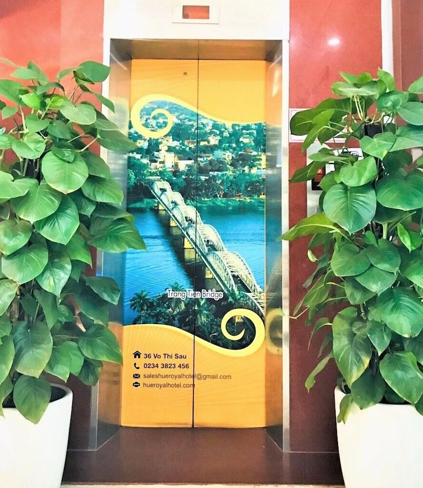 Фото Hue Royal Hotel