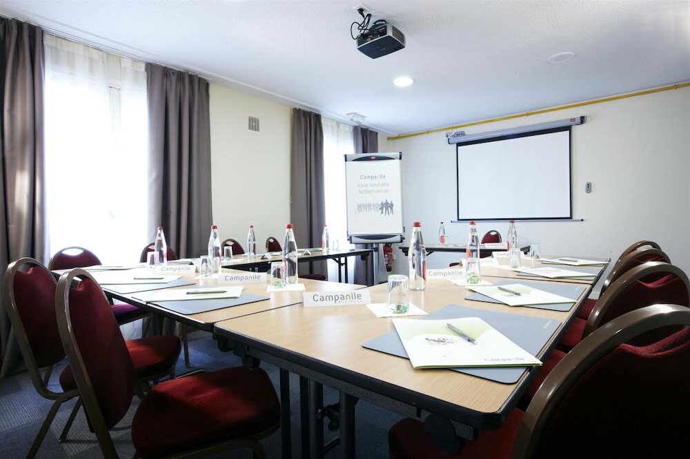 Фото Campanile Grenoble Nord – Saint-Égrève
