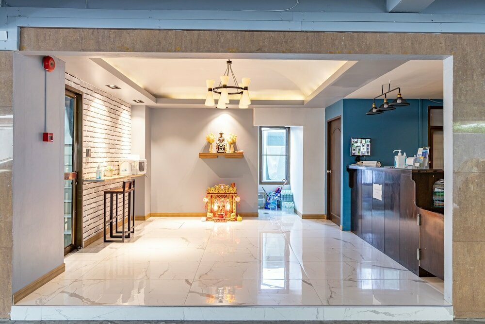 Hotel Living Naraa Place, Bangkok, photo