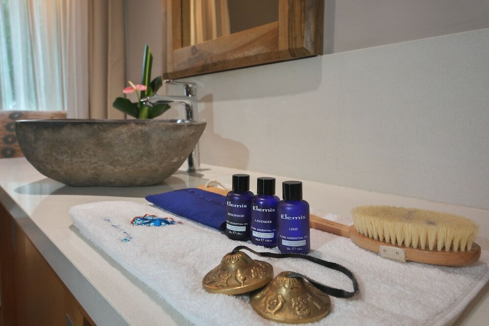 Фото Labadi Beach Hotel