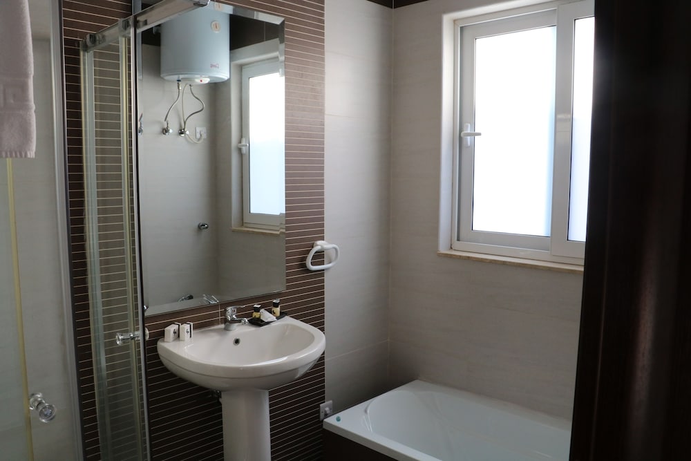 Фото InStyle Aparthotel