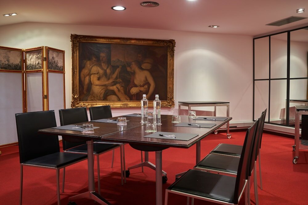 Фото Hotel Villa Emilia