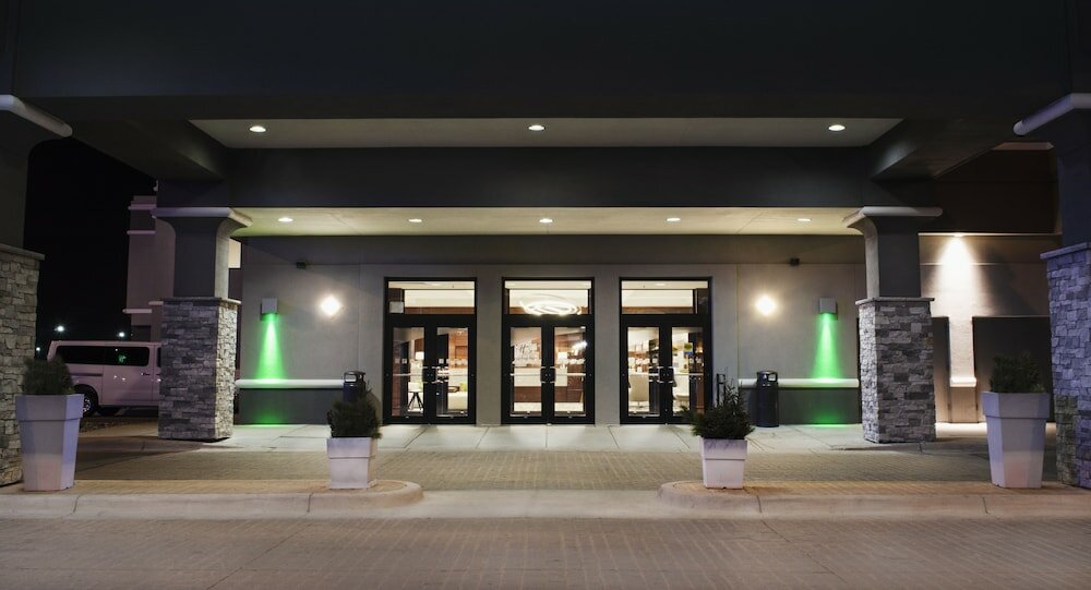 Фото Holiday Inn Fargo, an Ihg Hotel