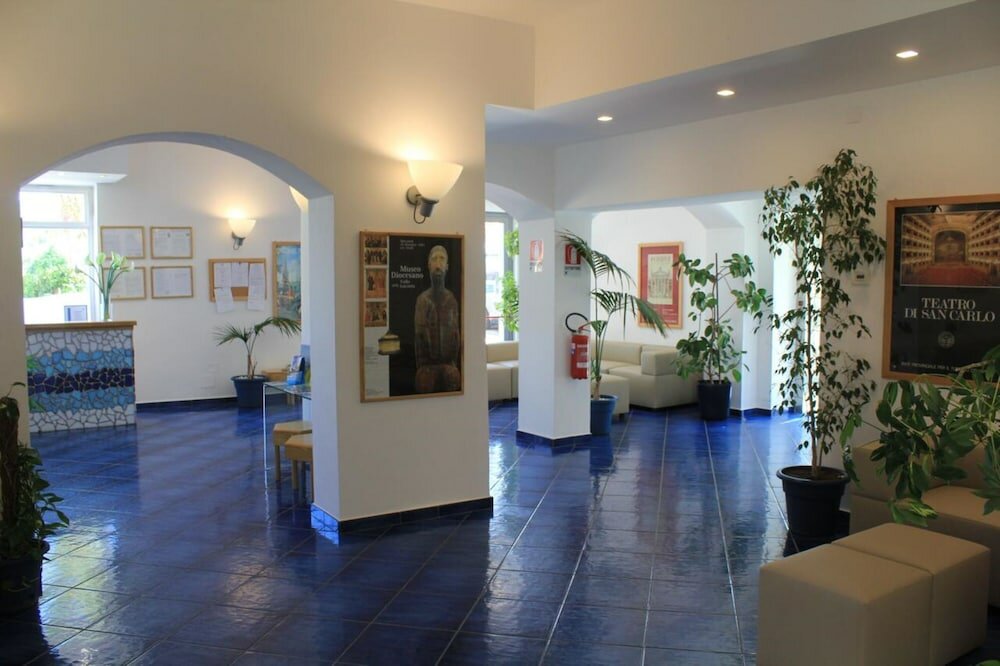 Фото Hotel La Darsena