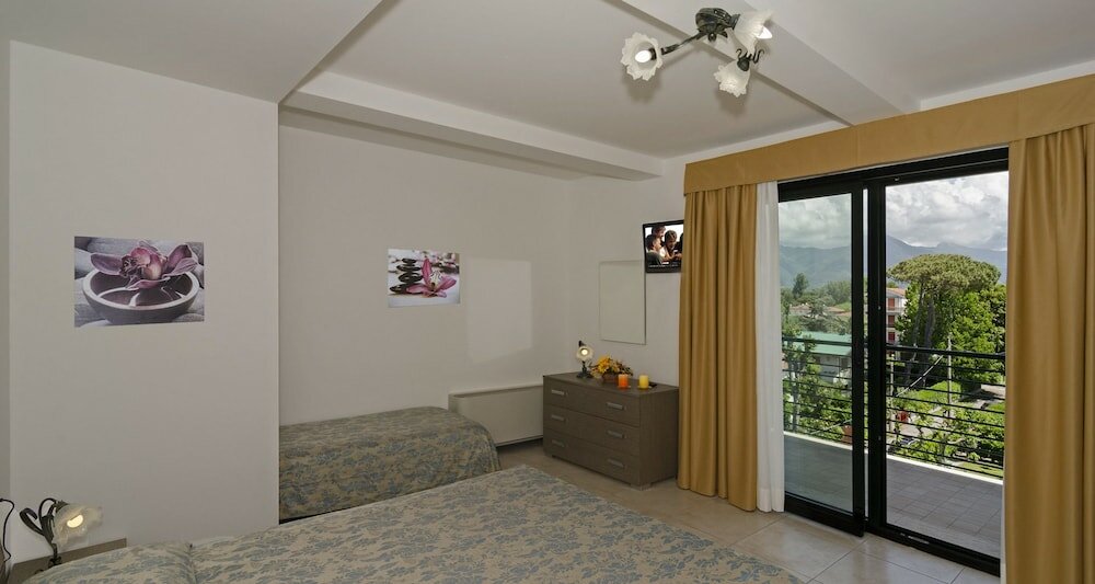 Фото Hotel Paris