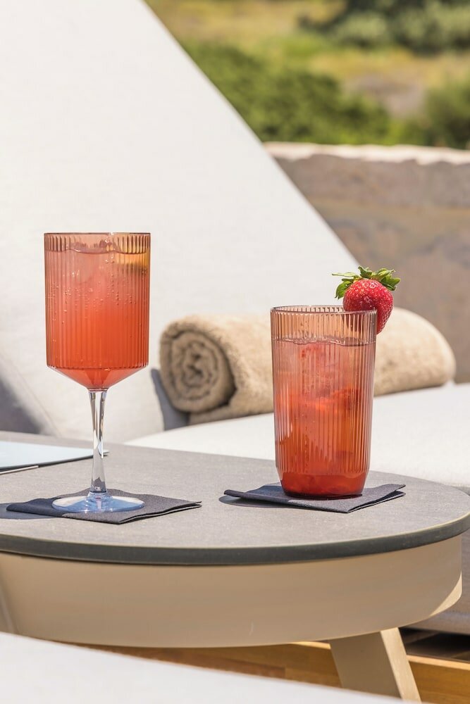 Фото Golden Milos Beach