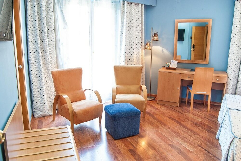 Фото Hotel Reino de Granada