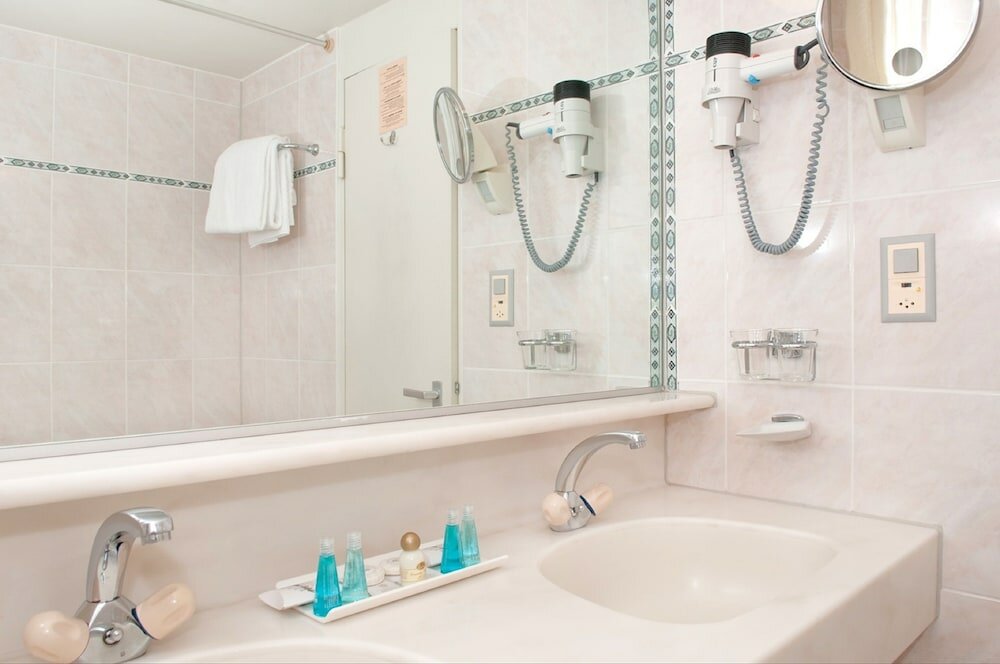 Фото Hotel Continental Lausanne