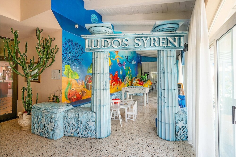 Фото Hotel Villa Elena