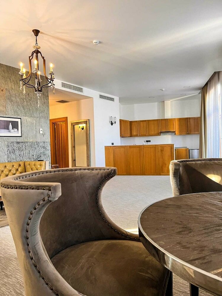 Фото Shirvanshah 