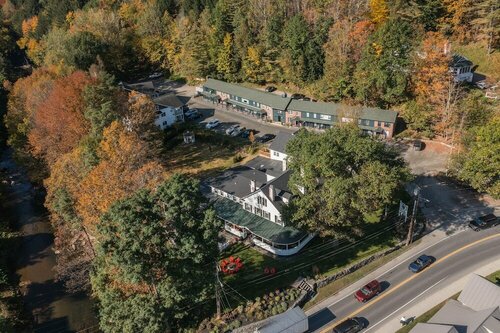 Внешний вид отеля The Stowe Village Inn в Стоу, фото 3