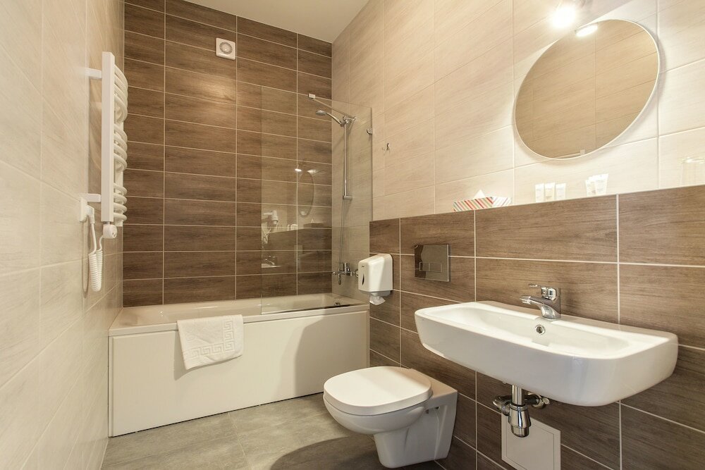 Фото Old Town Trio Hotel